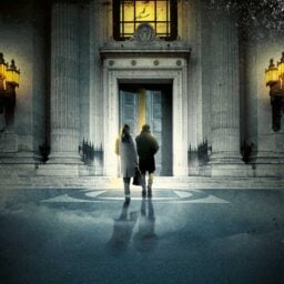 Strike and Robin walking into a building